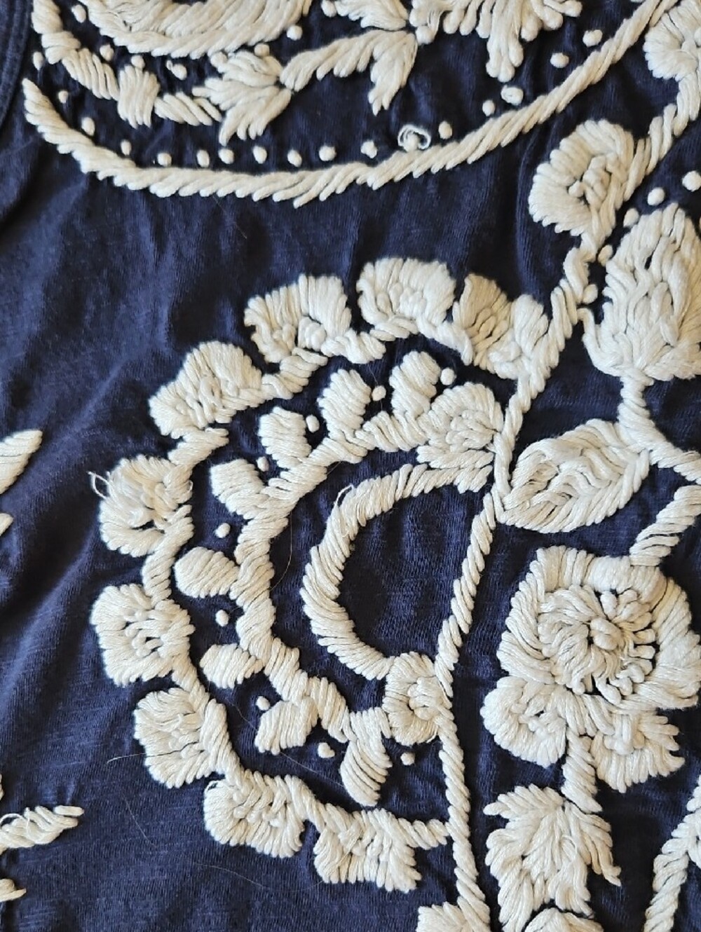 Lucky Brand Size S Navy Blue And White Floral Embroidered Tank Top - Picture 5 of 13